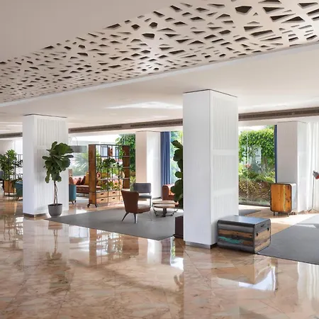 Alexandre La Siesta Hotel 4*