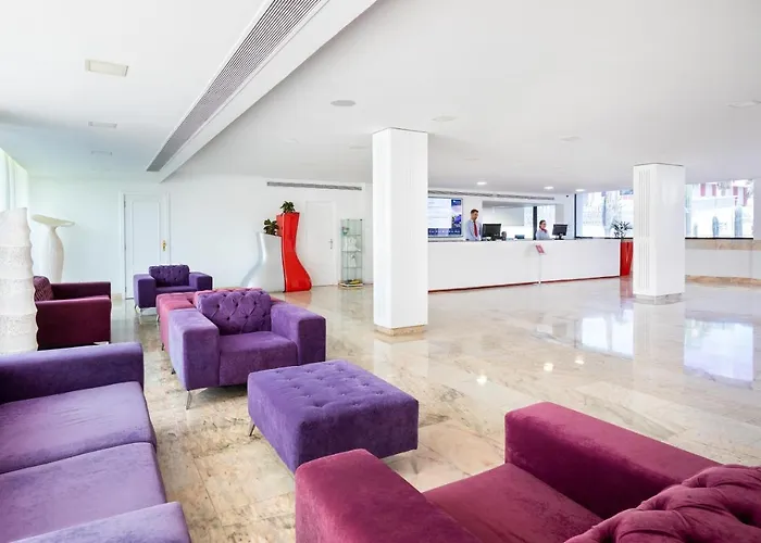 Alexandre La Siesta Otel